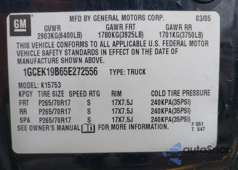 2005 Chevrolet Silverado 1500 Z71 z USA, uszkodzony, nr VIN 1GCEK19B65E272556